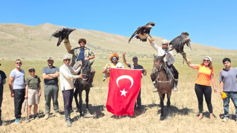 Kütahya’dan Tanrı Dağlarına yürüyüş 