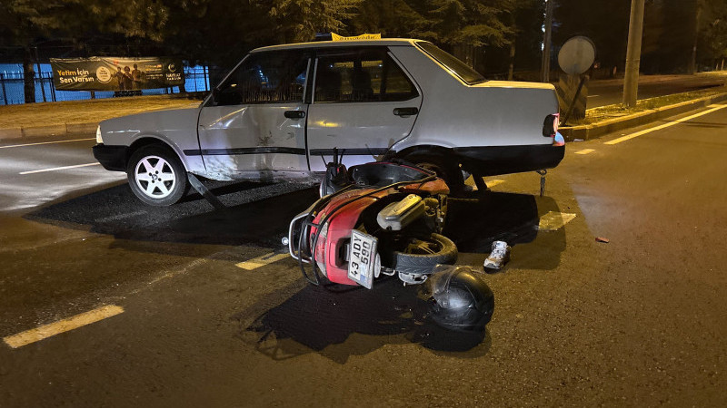 Trafik kazası 1 motosikletli yaralı