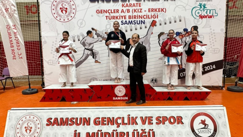 Asiye Irmak Atılgan Türkiye üçüncüsü oldu!