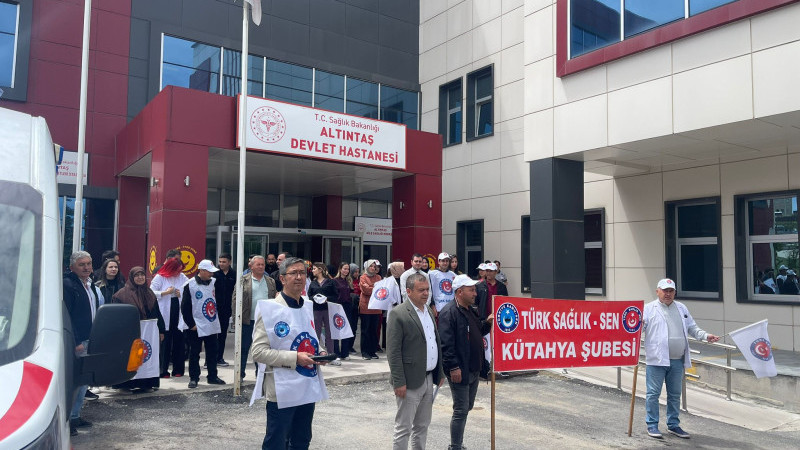 Türk Sağlık-Sen Hemşireye Yapılan Saldırıyı Kınadı!