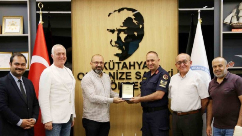 Kütahya OSB Yönetimi’nden Jandarma Karakol Komutanı Gündoğdu’ya anlamlı teşekkür