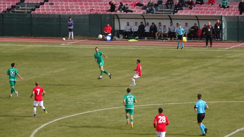 Tavşanlı Linyitspor, İznikspor'a Son Anda Ulaştı