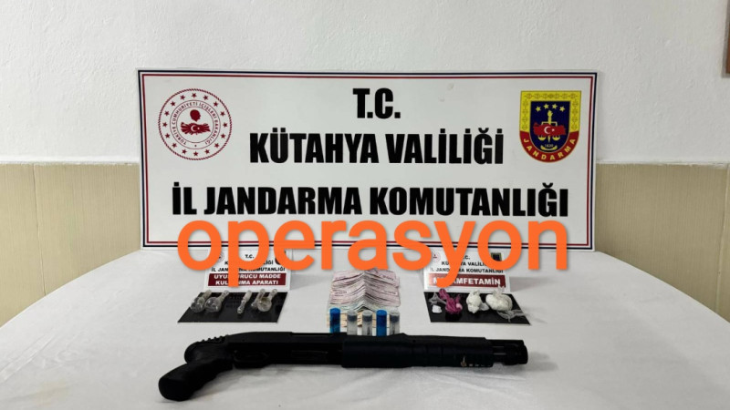 Jandarma'dan Altıntaş 'ta uyuşturucu operasyonu 