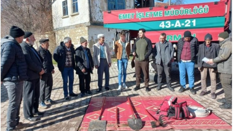 Orman yangınlarına karşı köy eğitimleri devam ediyor