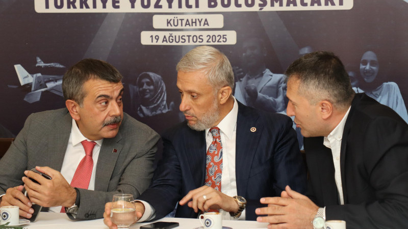 AK parti Tavşanlı ilçe başkanı Himmet Özer Bakan Tekin ile istişarede bulundu