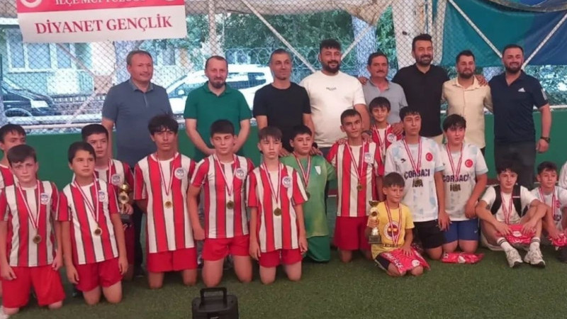 Simav ‘’da Kuran kursu futbol turnuvası 