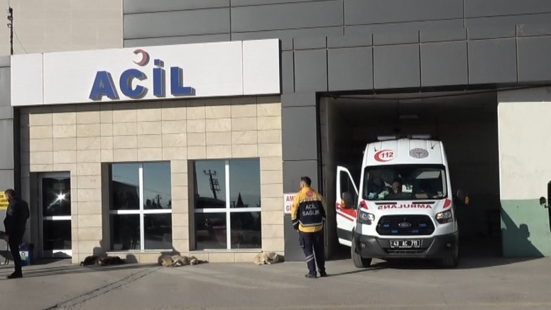 İşçi Servisleri Birbirine Girdi 7  Yaralı 