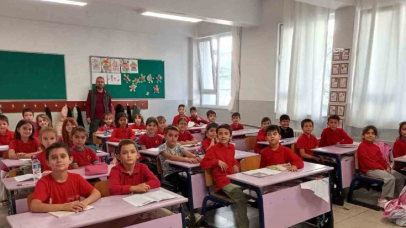 İlkokul öğrencilerine yönelik etüt ve dini bilgiler kursu