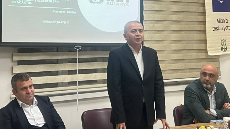 Az zamanda çok fikir programı 
