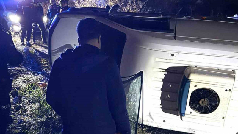 Kaçarken kaza yaptı