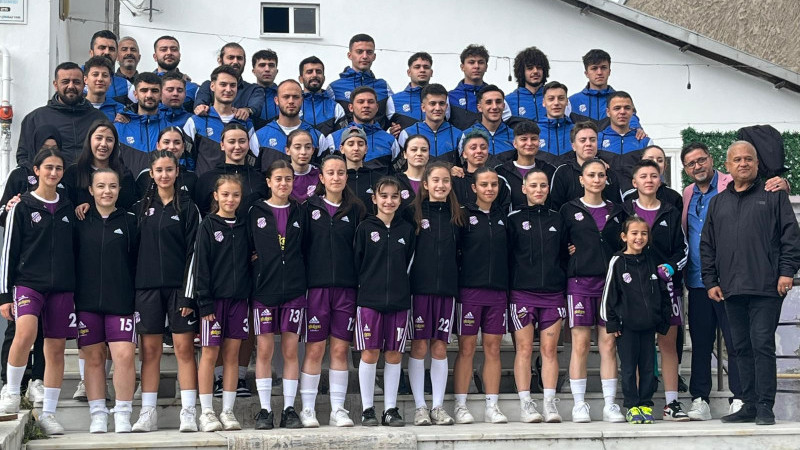 Akıncılarspor Hem Kadın Hem Erkek Futbol Takımlarıyla HAZIR