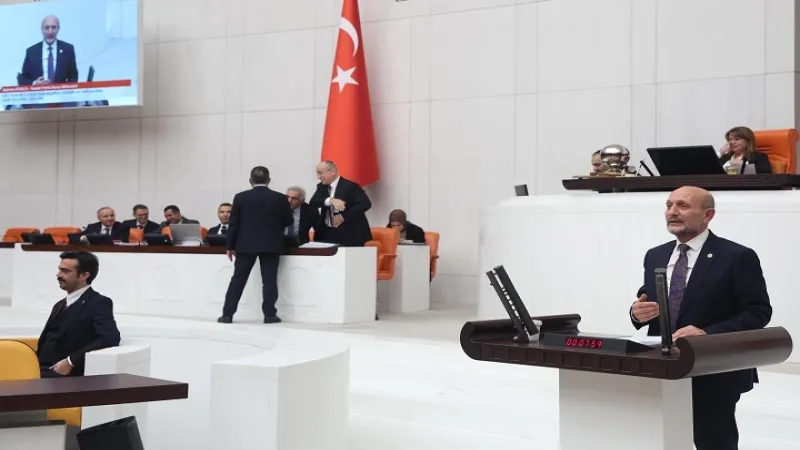 SP'li Milletvekili Atmaca, Nilüfer Çayı'nın kirliliği TBMM'ye taşıdı