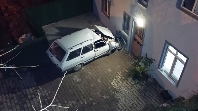 Trafik kazası 1 kişi öldü 1 yaralı 