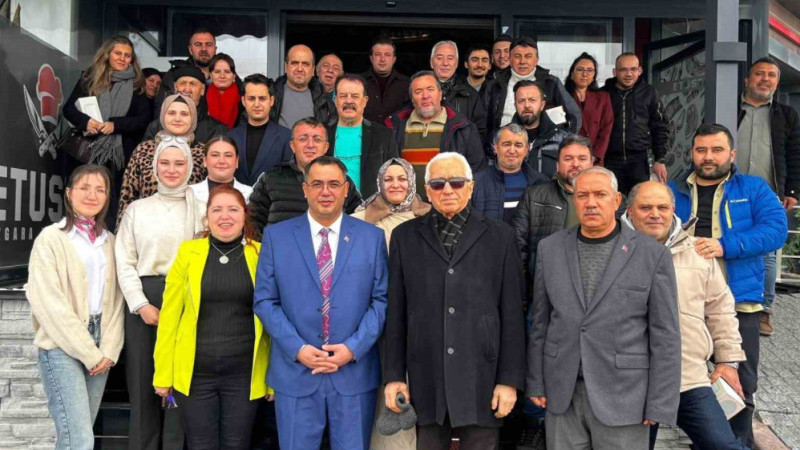 Gazeteciler biraraya gelerek istişarede bulundu 