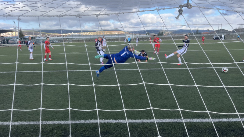 Balıköyspor kupasını aldı