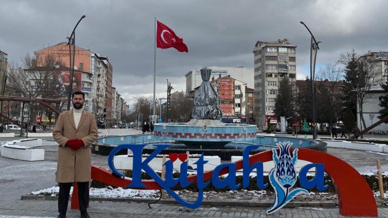 Dev vazo kış mevsimi de görünmeli