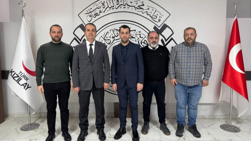 Türk Kızılay Kütahya şubesine ziyaret 