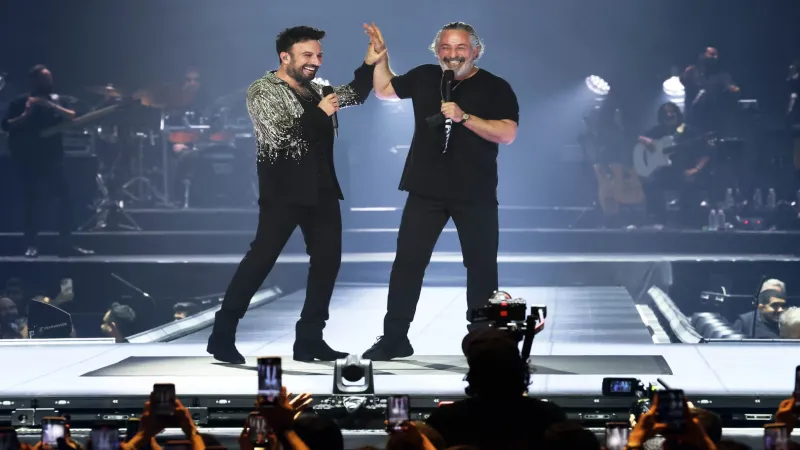 Tarkan ve Cem Yılmaz'dan efsane düet