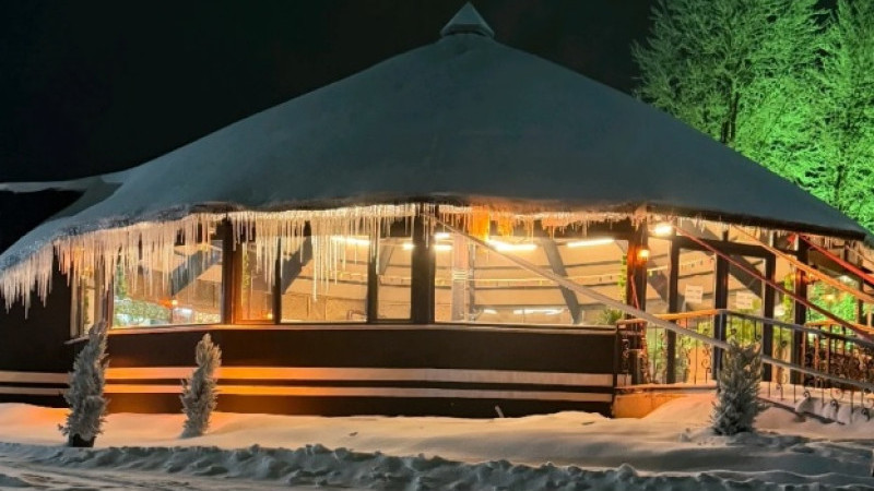 DOMANİÇ’İN KARLI DAĞLARINDA SICAK İFTAR SOFRASI