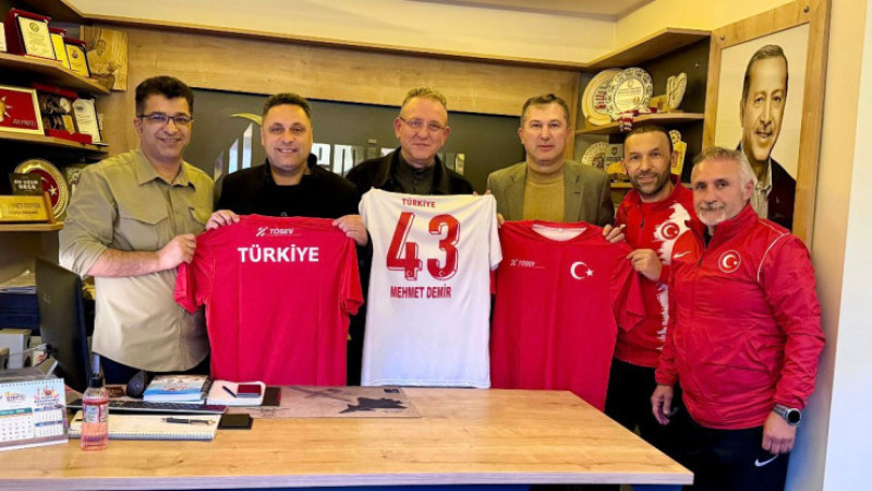 Olimpiyat şampiyonları protokol ile biraraya geldi 