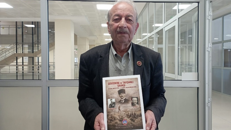 Adem Öztürk kitabı çıktı