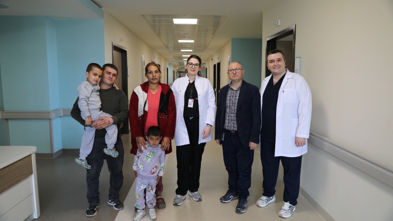 KSBÜ’de beyin tümörü ameliyatı 