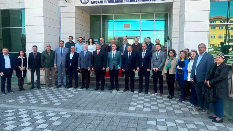 Tavşanlı’da Gastronomi öğrencilerine tam donanımlı uygulama mutfağı