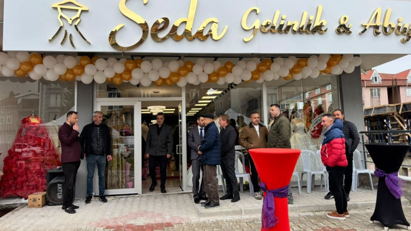 Tavşanlı’da Moda Rüzgarı: Seda Gelinlik Abiye Hizmete Açıldı