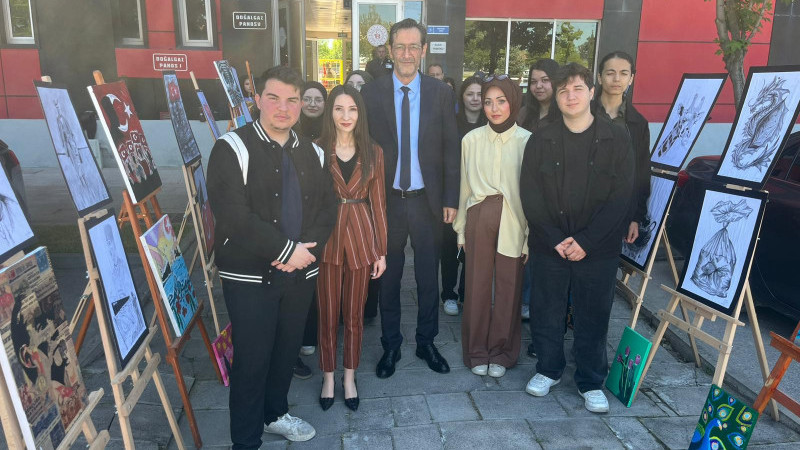 Tavşanlı’da 19 Mayıs Atatürk’ü Anma, Gençlik ve Spor Bayramı görkemli  törenlerle kutlandı