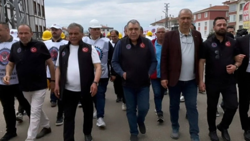 BEYPAZARI’NDA MADEN İŞÇİLERİNDEN ANKARA'YA ADALET YÜRÜYÜŞÜ
