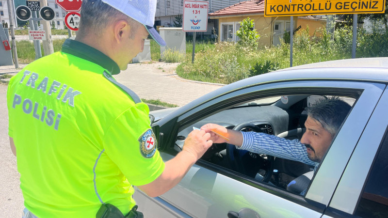 Tavşanlı polisinden sıkı denetim 