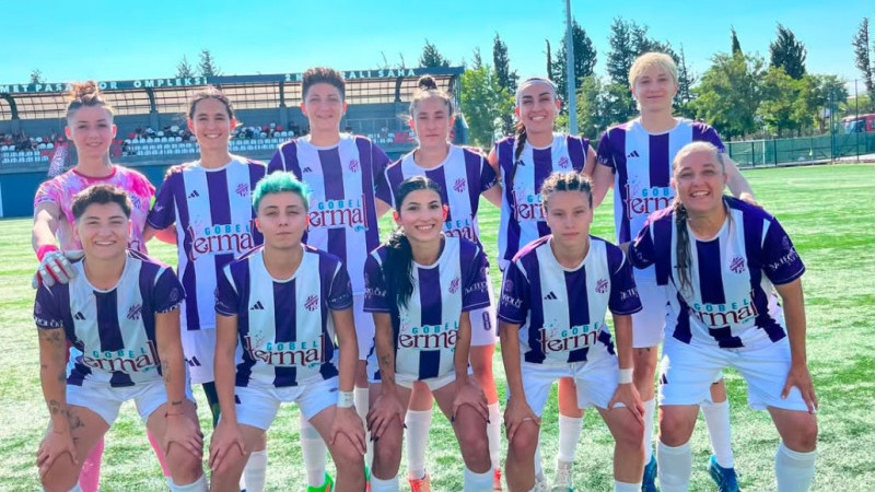 Tavşanlı Akıncılar Spor Kadın Futbol Takımı 2. Lig İçin Sahaya Çıkıyor