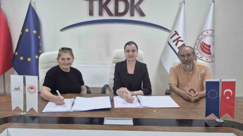 Altıntaş ‘da hibe sözleşmesi 