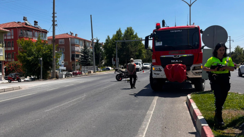 Arazözle motosiklet çarpıştı 