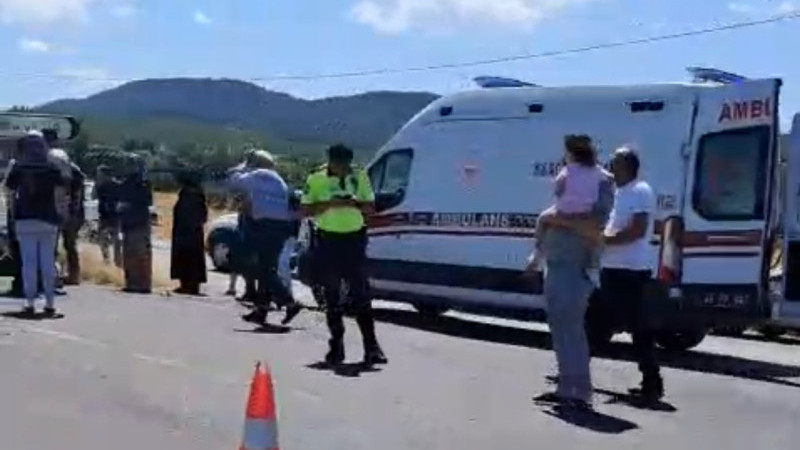 Trafik kazası 1 ölü 4 yaralı