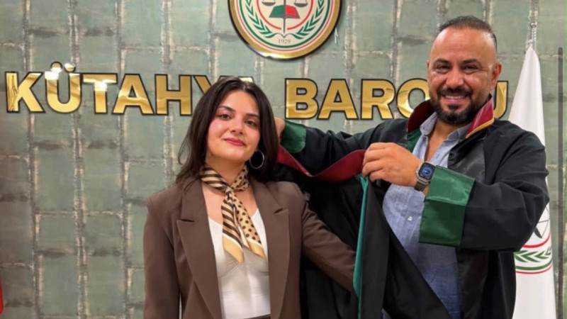 Kütahya’da Yeni Bir Avukat Daha Mesleğe Başladı