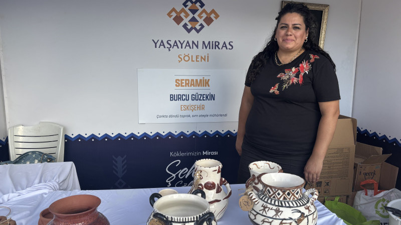 ÇİFTÇİ KIZI OLARAK BAŞLADI, TOPRAĞA ŞEKİL VEREN USTA OLDU