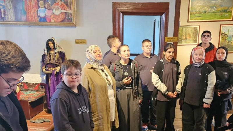Lise öğrencileri Kütahya’nın tarihi mirasını keşfetti