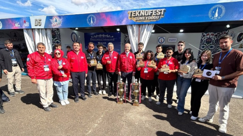 DPÜ öğrencileri, TEKNOFEST’te başarıdan başarıya koşuyor